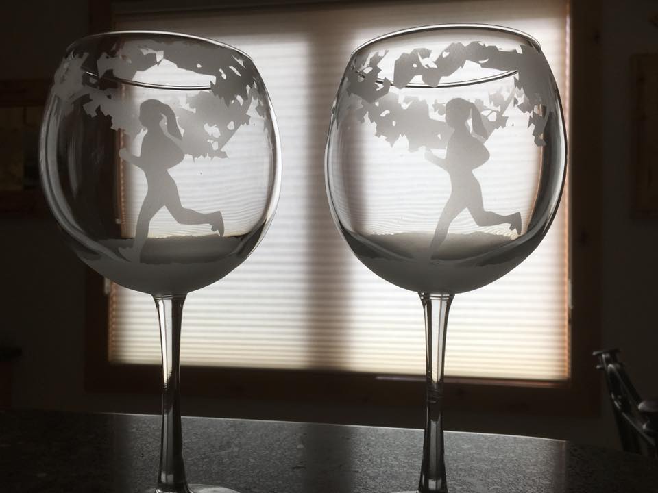 Custom Etched Wine Glasses - Standing Pines Ranch